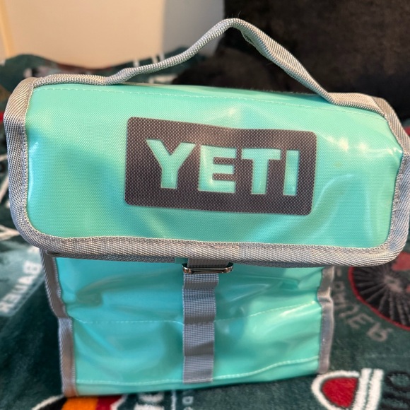 YETI Seafoam Lunch Bag - Picture 1 of 5